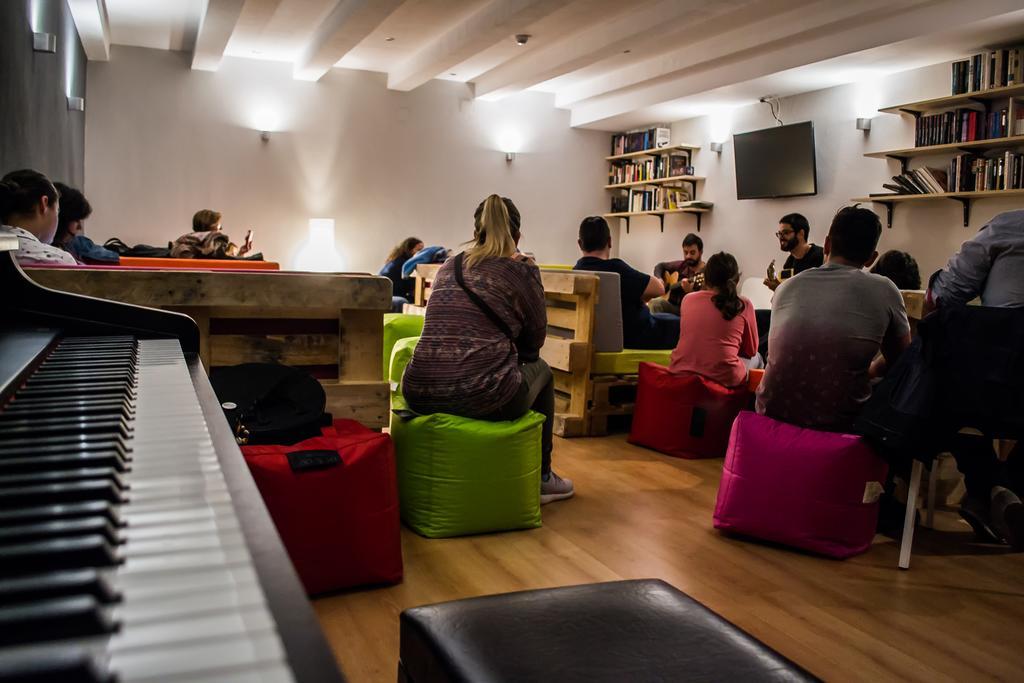 Hostel Burgos Miranda de Ebro Bagian luar foto